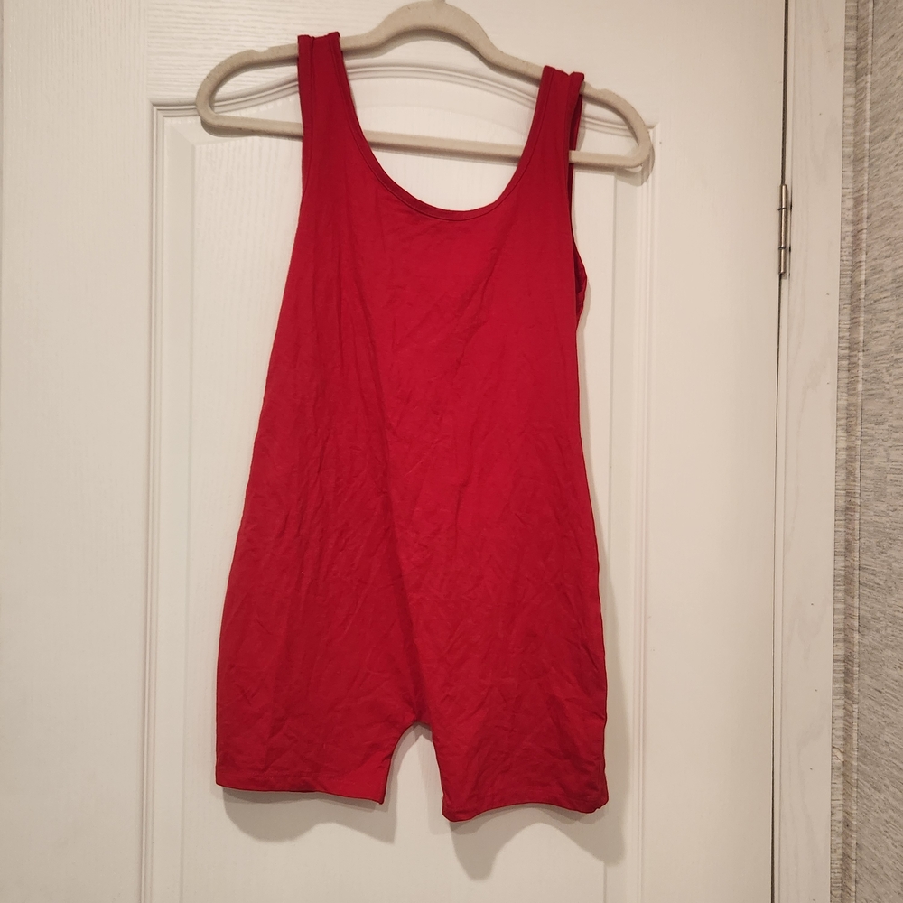Class Twp Chic Red Women's Romper Size L BNWT
